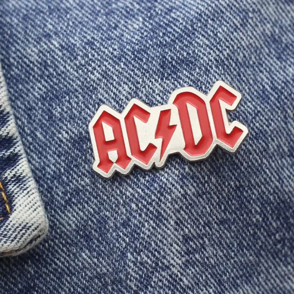 Spilla Pronta Consegna ACDC